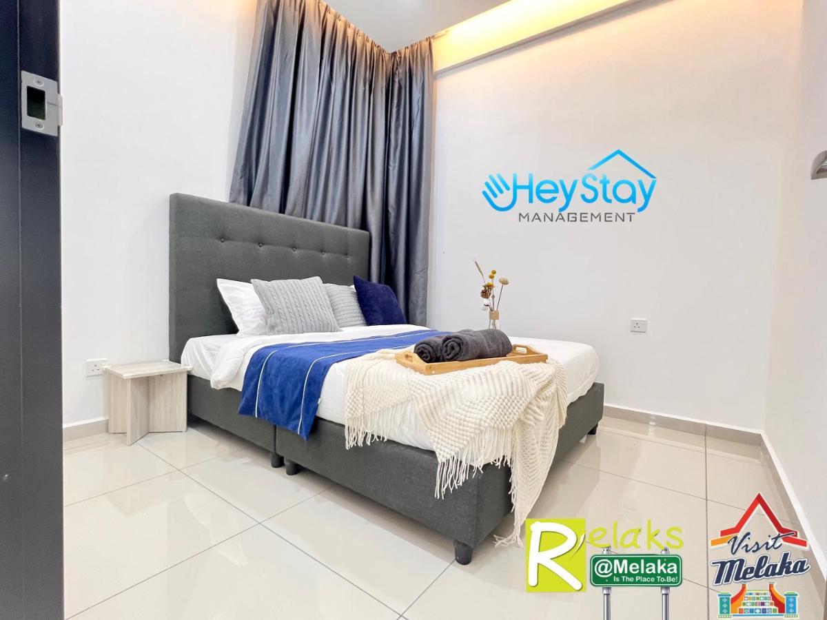 Novo 8 Residence Bachang By Heystay Management Kampong Tambak Εξωτερικό φωτογραφία
