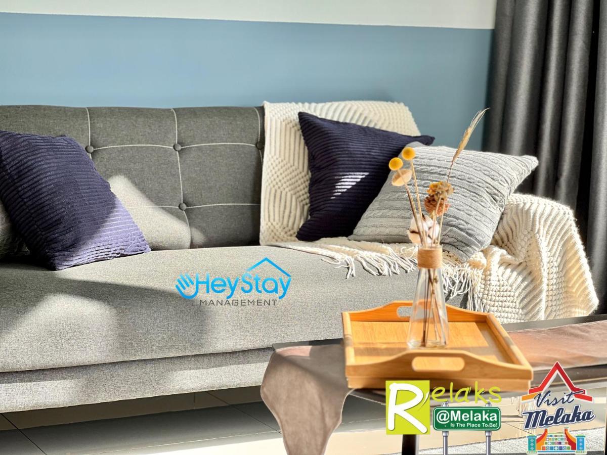 Novo 8 Residence Bachang By Heystay Management Kampong Tambak Εξωτερικό φωτογραφία