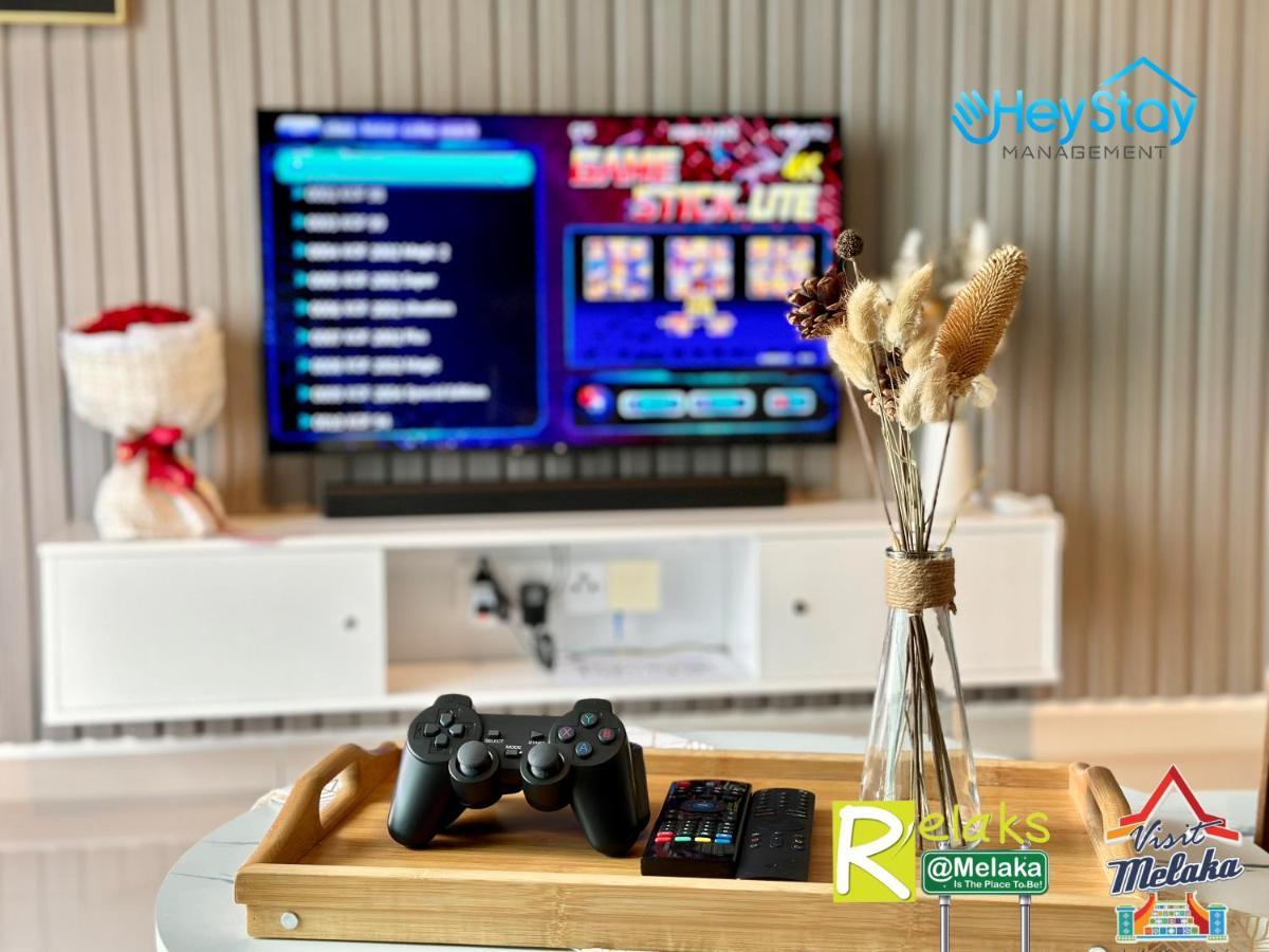 Novo 8 Residence Bachang By Heystay Management Kampong Tambak Εξωτερικό φωτογραφία
