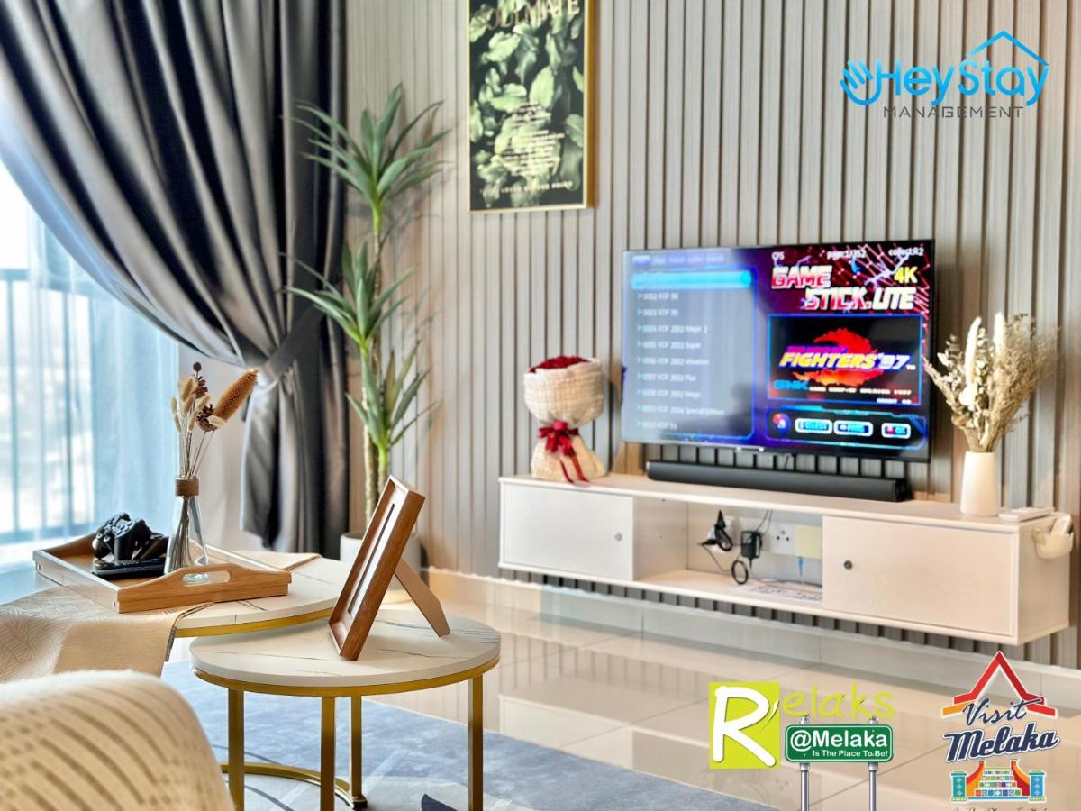 Novo 8 Residence Bachang By Heystay Management Kampong Tambak Εξωτερικό φωτογραφία