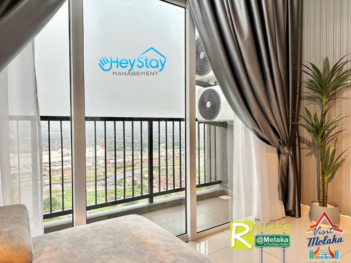 Novo 8 Residence Bachang By Heystay Management Kampong Tambak Εξωτερικό φωτογραφία